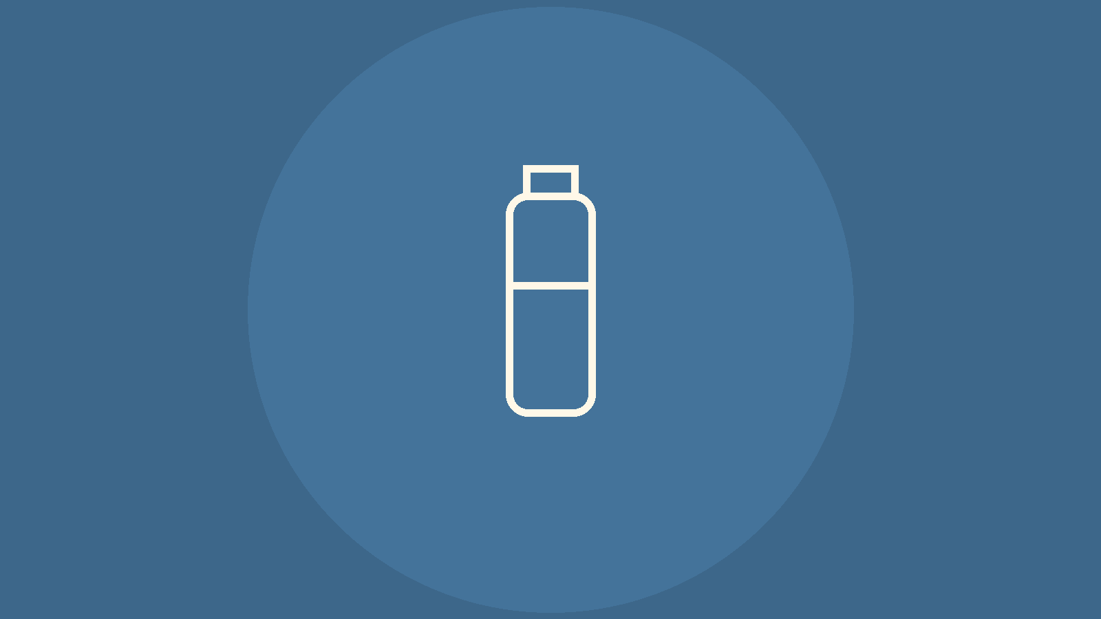 Icono lineal de botella sobre fondo azul para ingredientes del vodka